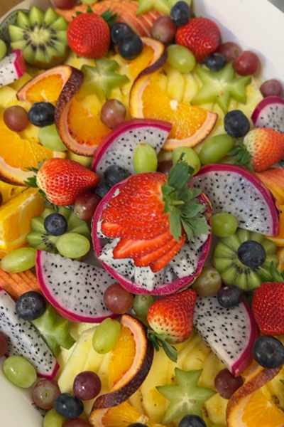 FRUIT PLATTER AT SOUTH STREET PANTRY BISHOPS STORTFORD FRUIT PLATTER AT SOUTH STREET PANTRY BISHOPS STORTFORD